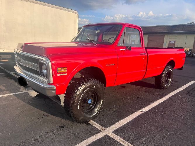 Unknown-C20-1972-Red