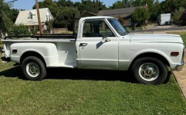 Unknown-C20-1972-White-3