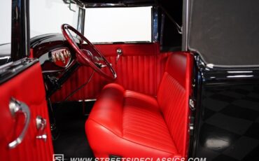 Unknown-Cabriolet-1932-Black-Red-1