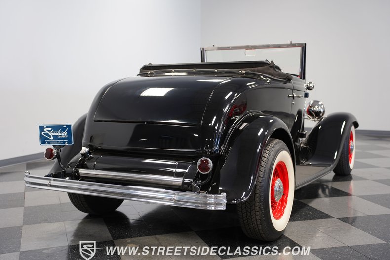 Unknown-Cabriolet-1932-Black-Red-17