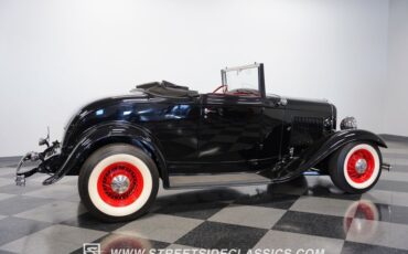 Unknown-Cabriolet-1932-Black-Red-19