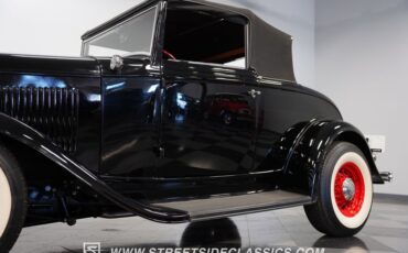 Unknown-Cabriolet-1932-Black-Red-2