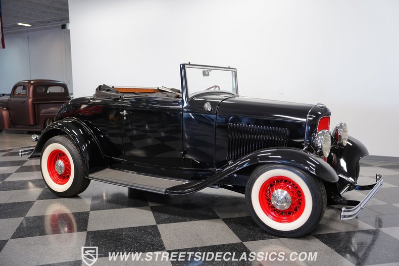 Unknown-Cabriolet-1932-Black-Red-21