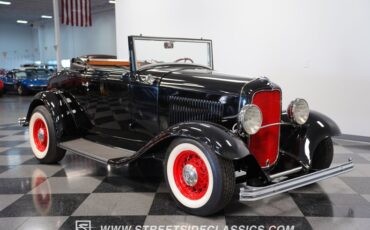 Unknown-Cabriolet-1932-Black-Red-22