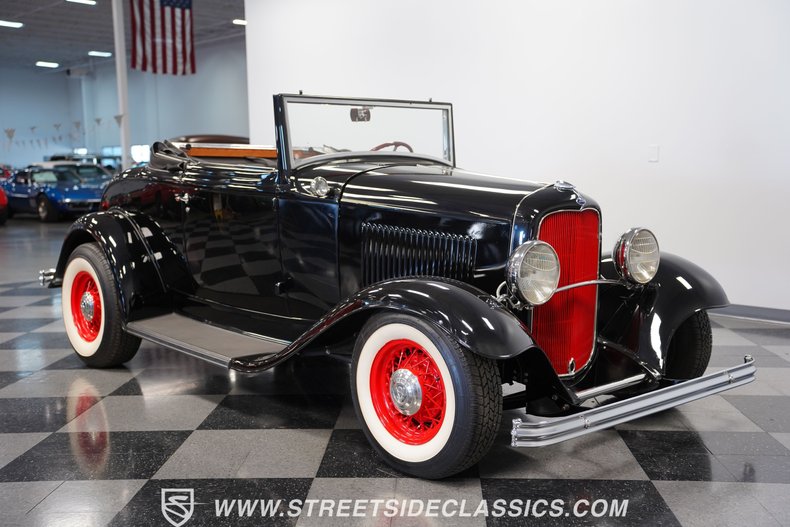 Unknown-Cabriolet-1932-Black-Red-22
