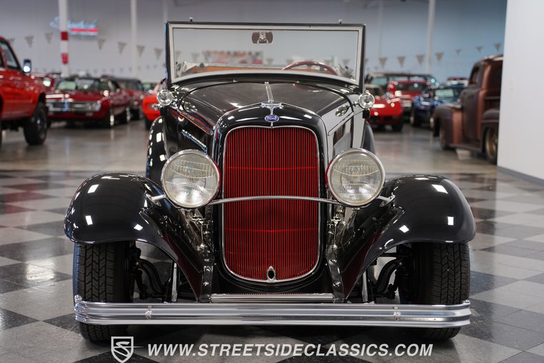 Unknown-Cabriolet-1932-Black-Red-23