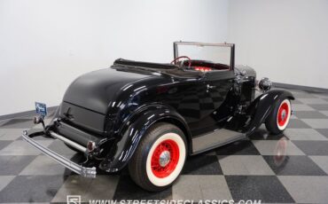 Unknown-Cabriolet-1932-Black-Red-29