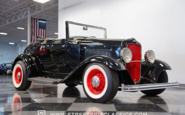 Unknown-Cabriolet-1932-Black-Red-34