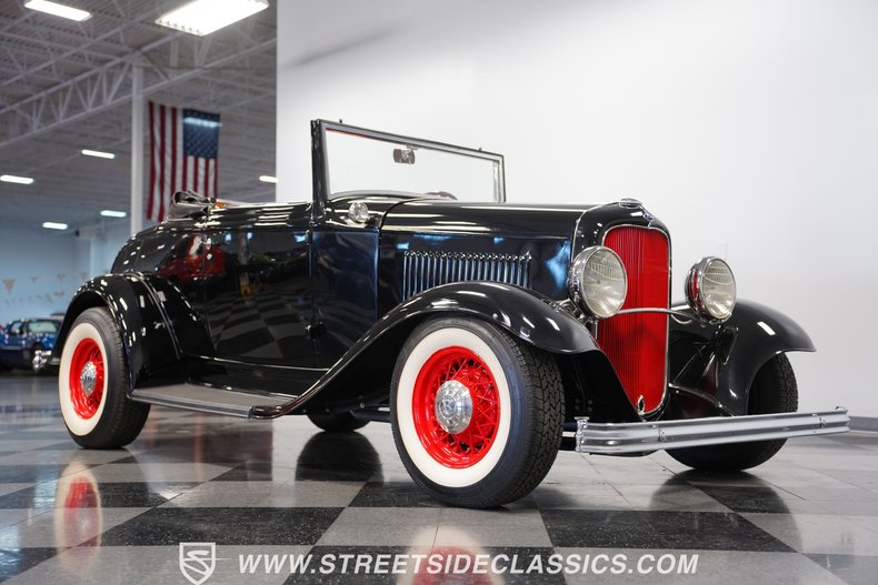 Unknown-Cabriolet-1932-Black-Red-34