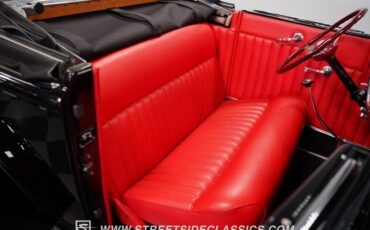 Unknown-Cabriolet-1932-Black-Red-48