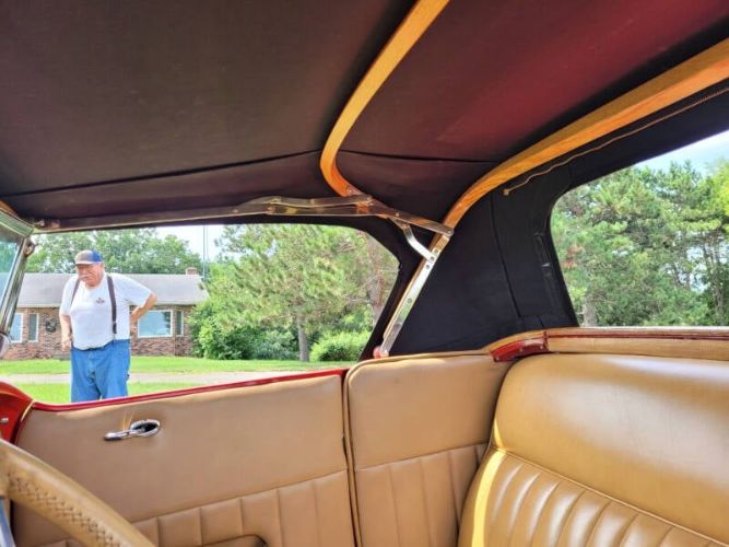 Unknown-Cabriolet-1932-Red-Tan-10
