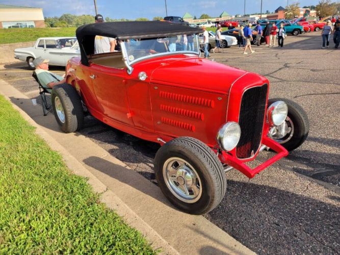 Unknown-Cabriolet-1932-Red-Tan-47
