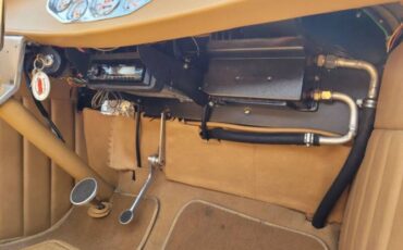 Unknown-Cabriolet-1932-Red-Tan-48