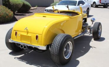 Unknown-Cabriolet-1932-yellow-brown-12