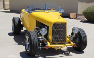 Unknown-Cabriolet-1932-yellow-brown-14