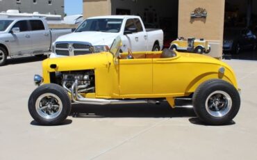 Unknown-Cabriolet-1932-yellow-brown-2