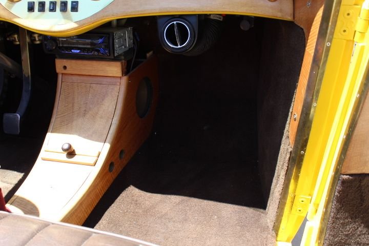 Unknown-Cabriolet-1932-yellow-brown-23