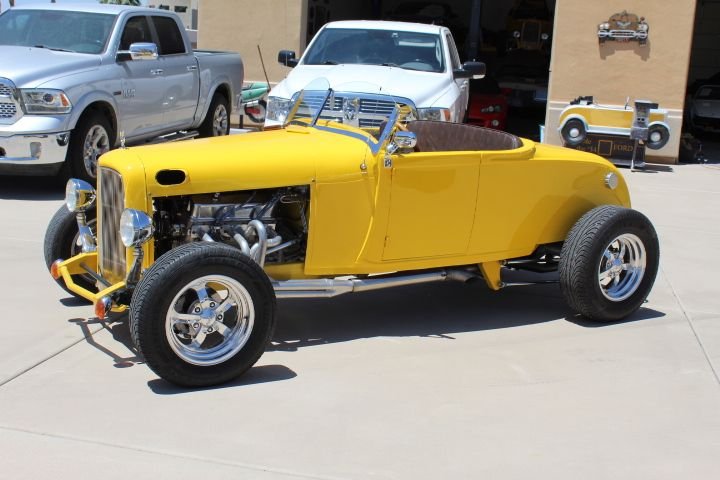Unknown-Cabriolet-1932-yellow-brown-9