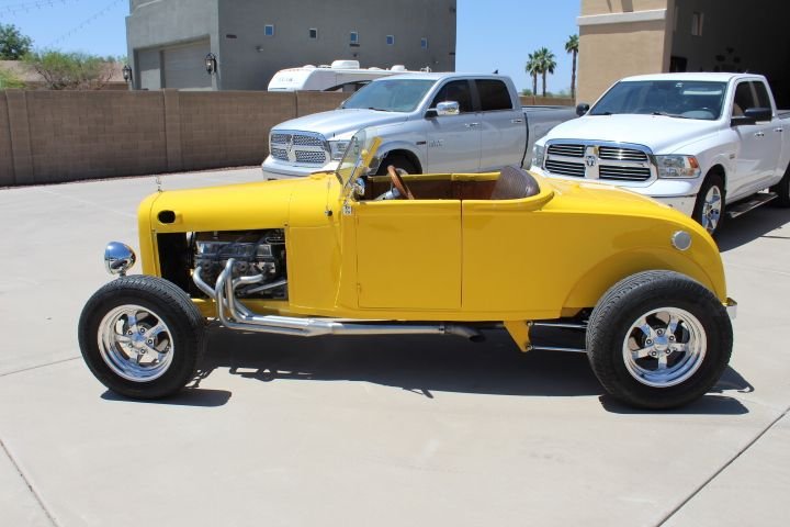 Unknown-Cabriolet-1932-yellow-brown