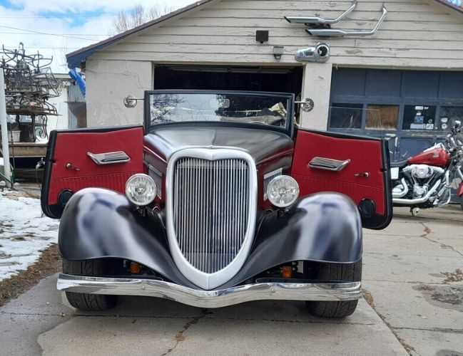 Unknown-Cabriolet-1934-Satin-Black-Red-Pin-4