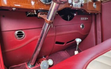 Unknown-Cabriolet-1935-Burgundy-Beige-Leather-27