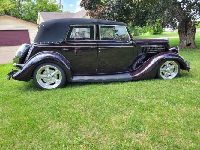 Unknown-Cabriolet-1935-Burgundy-Beige-Leather-4