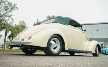 Unknown-Cabriolet-1937-Alabaster-White-Green-Light-29