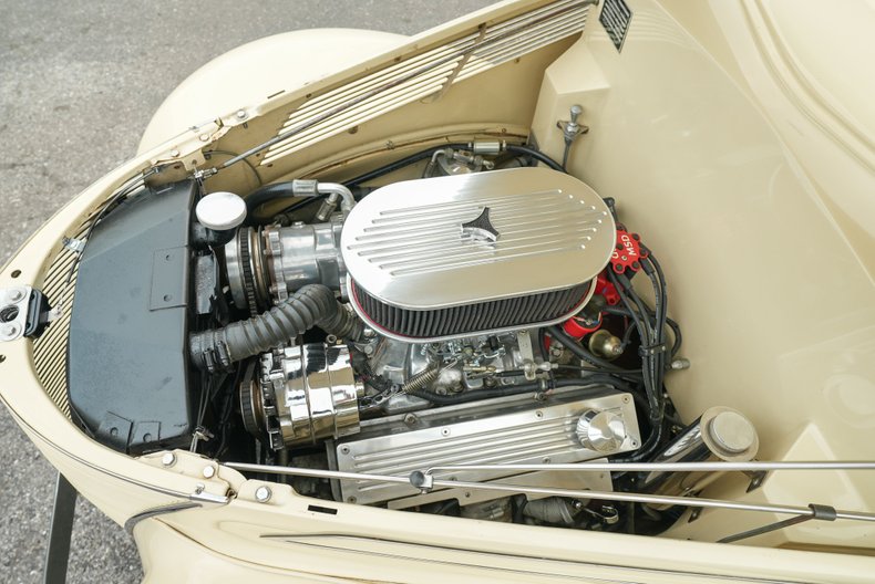 Unknown-Cabriolet-1937-Alabaster-White-Green-Light-7