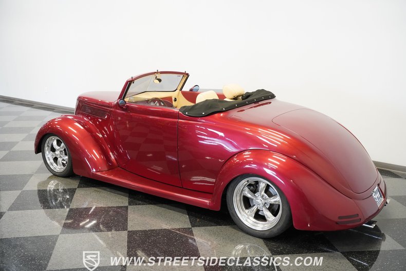 Unknown-Cabriolet-1937-Burgundy-Tan-10