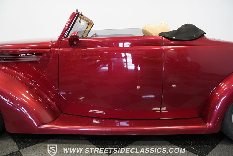 Unknown-Cabriolet-1937-Burgundy-Tan-24