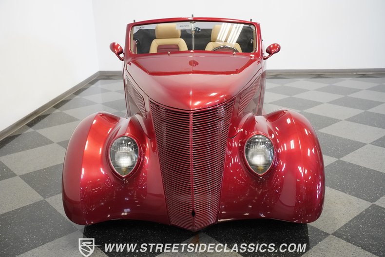 Unknown-Cabriolet-1937-Burgundy-Tan-3