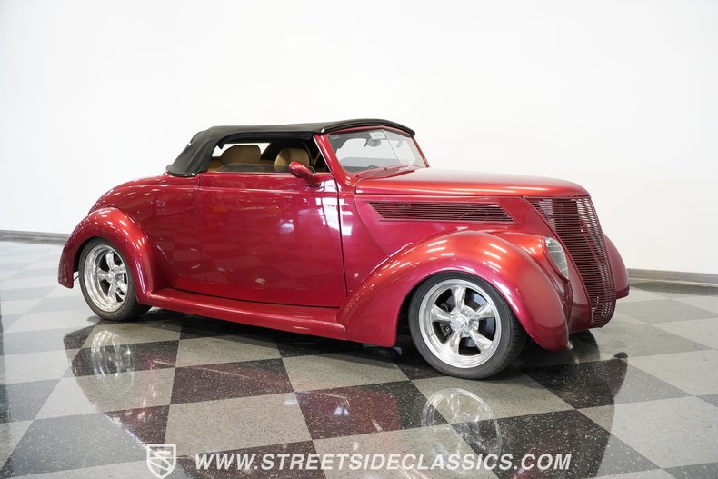 Unknown-Cabriolet-1937-Burgundy-Tan-39