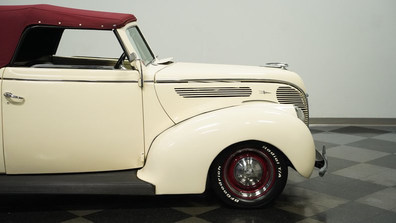 Unknown-Cabriolet-1938-Harvest-Moon-Burgundy-28