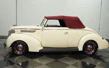 Unknown-Cabriolet-1938-Harvest-Moon-Burgundy