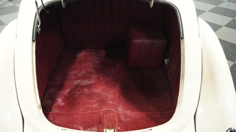 Unknown-Cabriolet-1938-Harvest-Moon-Burgundy-49