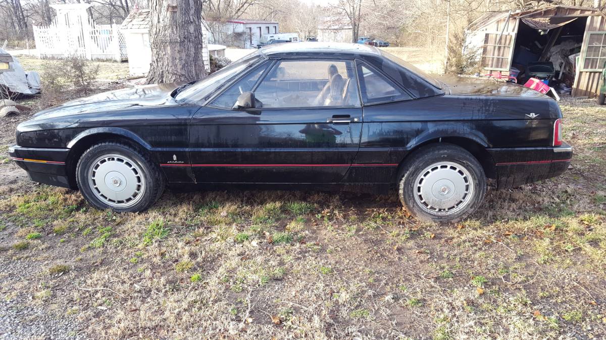 Unknown-Caddilac-allante-1989-black-38
