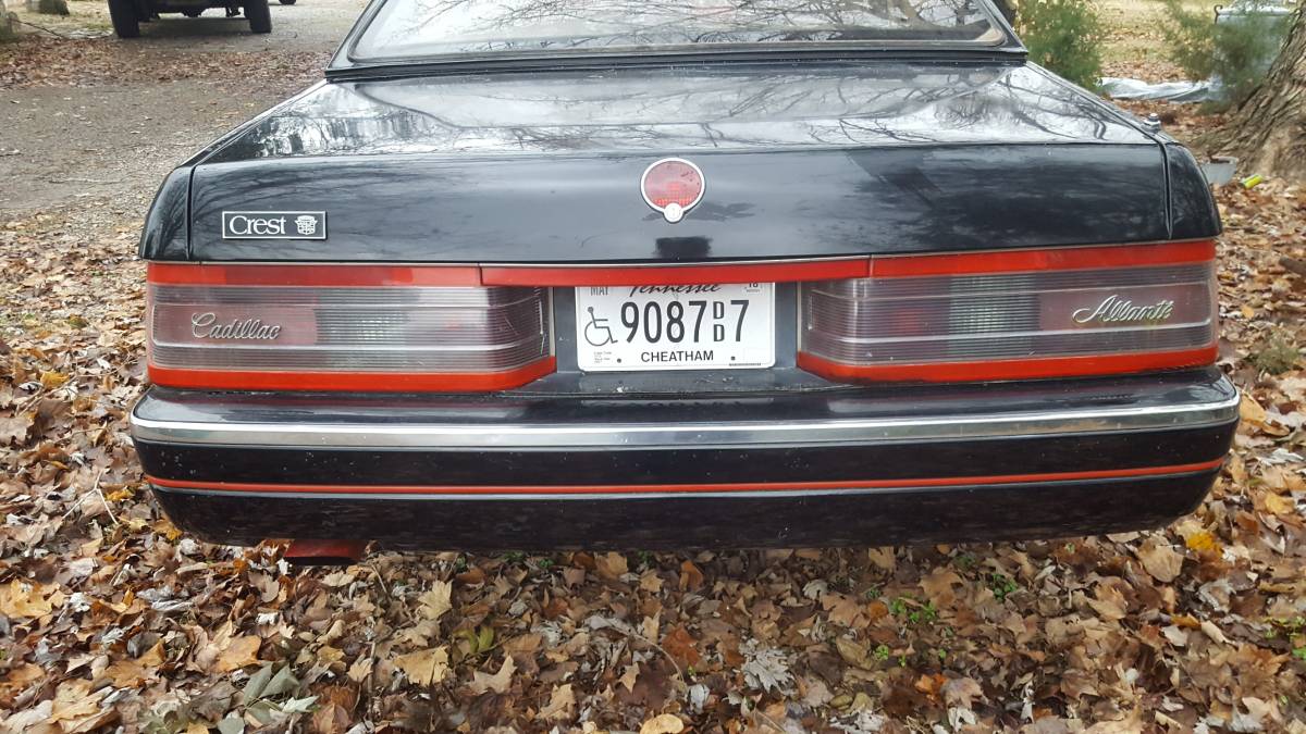 Unknown-Caddilac-allante-1989-black-49