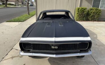 Unknown-Camaro-1967-3