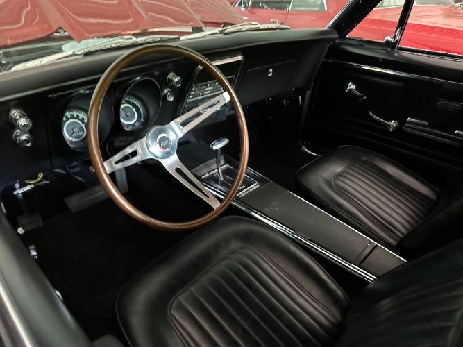 Unknown-Camaro-1967-Aztec-Bronze-Black-14