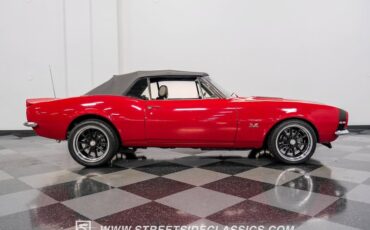 Unknown-Camaro-1967-Balero-Red-Black-22