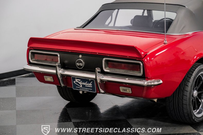 Unknown-Camaro-1967-Balero-Red-Black-35