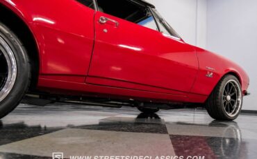 Unknown-Camaro-1967-Balero-Red-Black-38