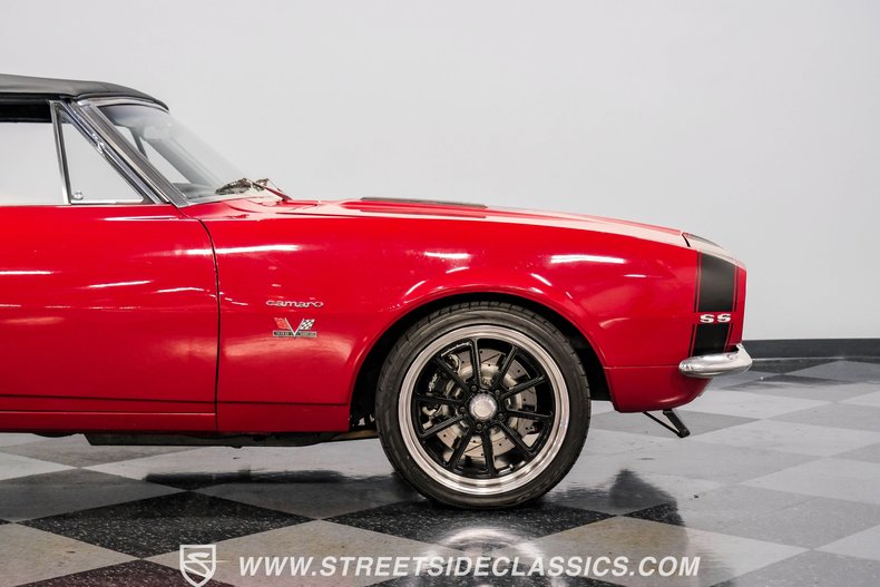 Unknown-Camaro-1967-Balero-Red-Black-7