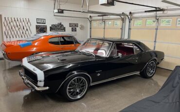 Unknown-Camaro-1967-Black-Red-2