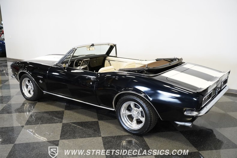 Unknown-Camaro-1967-Black-White-32
