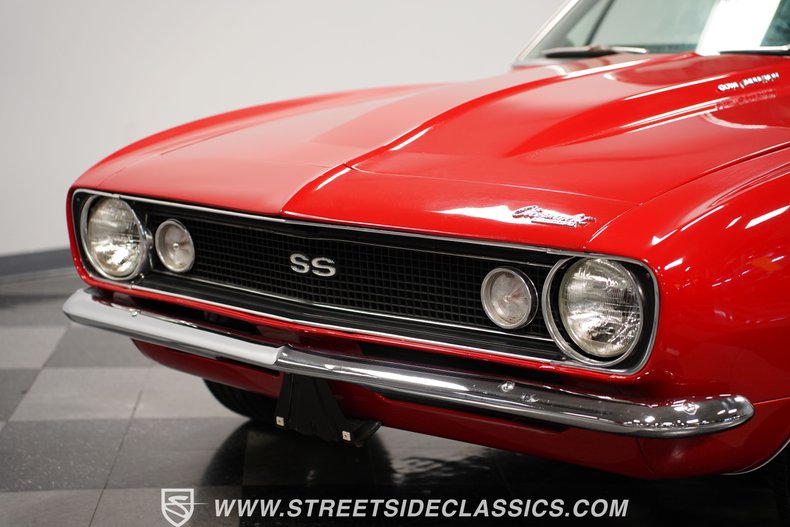 Unknown-Camaro-1967-Bolero-Red-Black-1