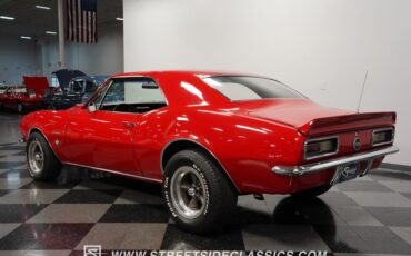 Unknown-Camaro-1967-Bolero-Red-Black-10