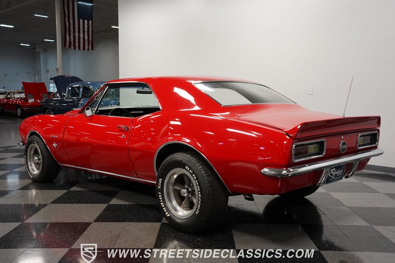 Unknown-Camaro-1967-Bolero-Red-Black-10
