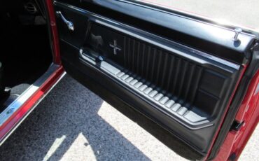 Unknown-Camaro-1967-Bolero-Red-Black-11