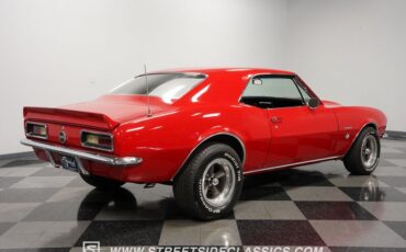 Unknown-Camaro-1967-Bolero-Red-Black-13